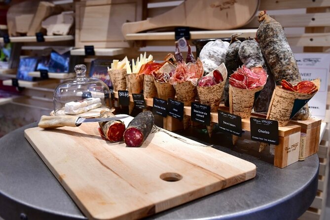 #1 Bordeaux Food and Wine Tasting Tour w/ Local Foodie Guide - Five cheeses at Fromagerie Beillevaire