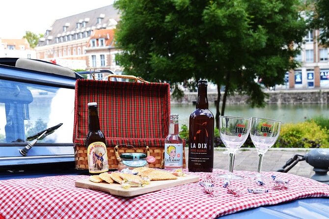 1 Hour Private Lille Tour by Convertible 2CV with a Local Products Tasting - Starting at Rihour Place