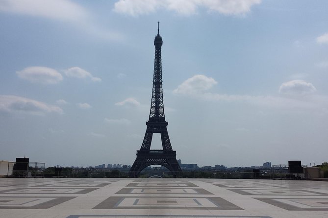 1st Day in Paris Discovery Private Tour: 'How-to' Orientation & Sightseeing Fun! - The Louvre and Tuileries Garden