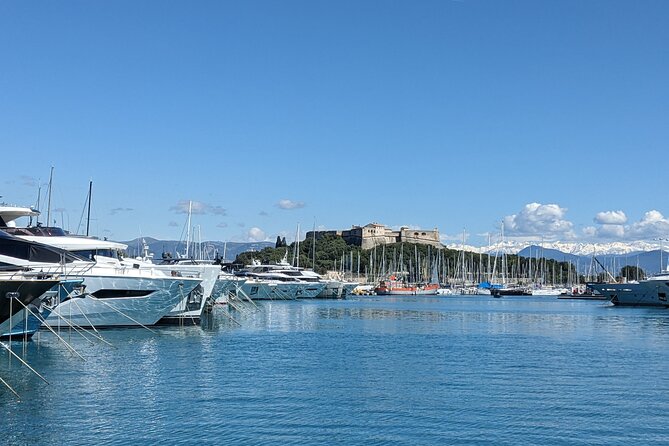 2 Hour Walking Tour in the Old Town of Antibes - Safranier: old lanes with a different mood