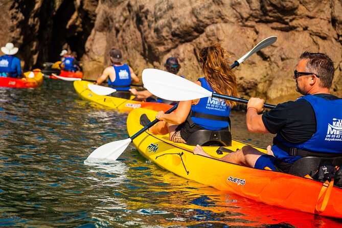 3 Hour of Sea Kayak Trip in the Creeks of Sete - Choosing a single or double kayak