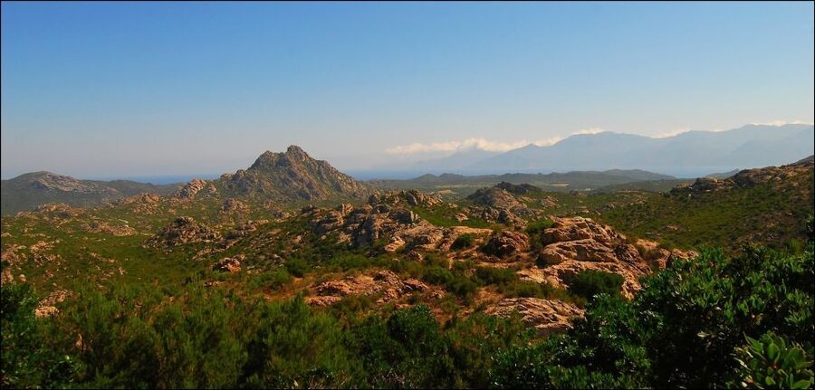 4x4 Agriates Desert and Beach Excursion from Calvi - The walk toward Ghignu Beach