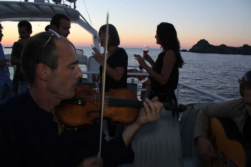 Ajaccio/Porticcio: Sanguinaires Sunset Cruise & Wine Tasting - Setting out from Ajaccio or Porticcio