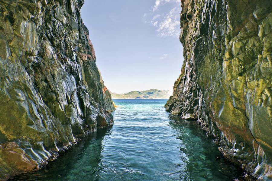 Ajaccio/Porticcio: Scandola Nature Reserve Guided Boat Tour - Through the Gulf of Porto