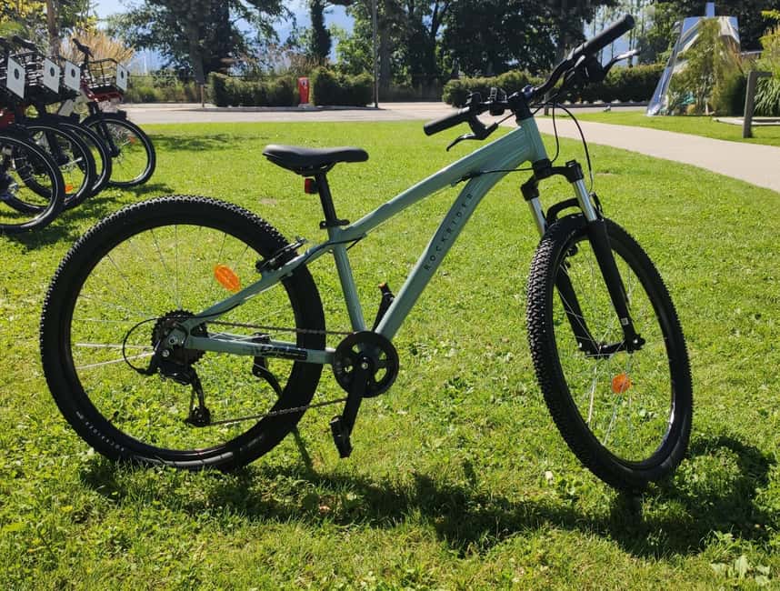 Annecy-le-Vieux, France: Electric and Classic Bike Rentals - Is $37 good value for one day?