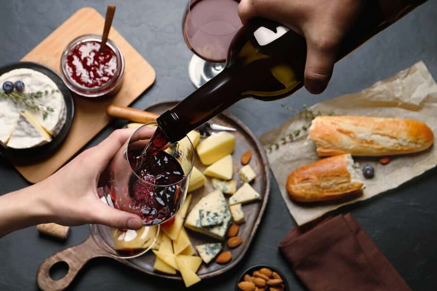 Annecy: Traditional Food Group Walking Tour - Place des Cordeliers and Annecy’s savory side
