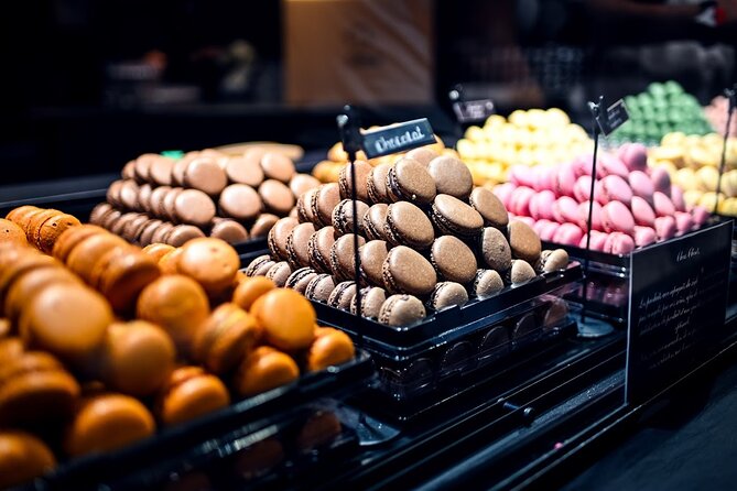 Authentic Parisian Gourmet Food Tour with 10 Local Dishes & Wines - Two ways to taste Paris