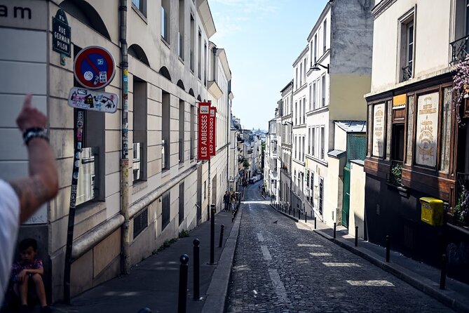 Authentic Parisian Gourmet Food Tour with 10 Local Dishes & Wines - Timing, meeting points, and practical planning