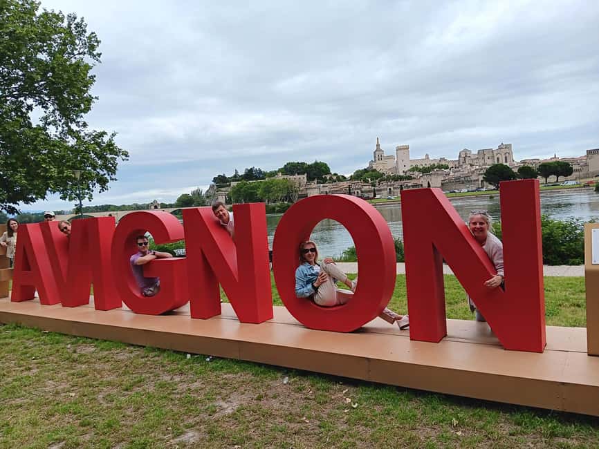 Avignon: City Walking Tour with Popes Palace Entry - How to get the most from your guide