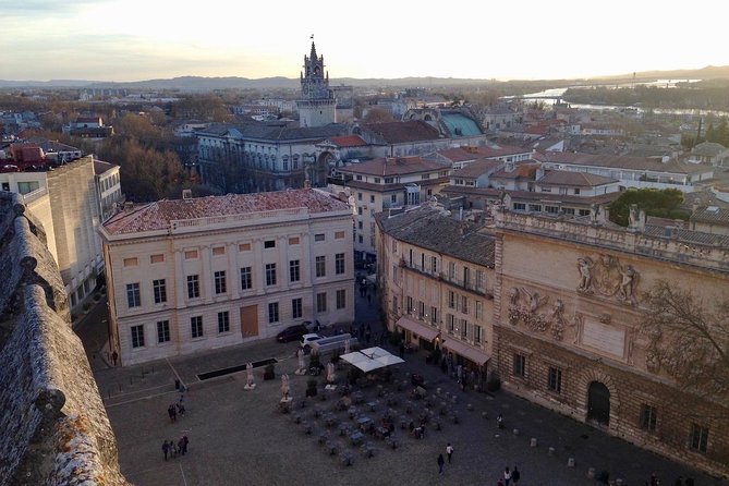 Avignon, Les Baux, St Remy and Arles from MARSEILLE - A guide can make or break this route