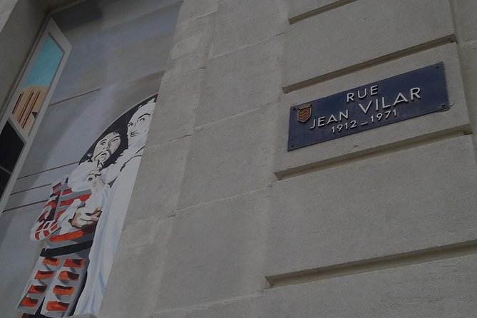 Avignon Walking Tour including Pope's Palace - Guide quality matters here