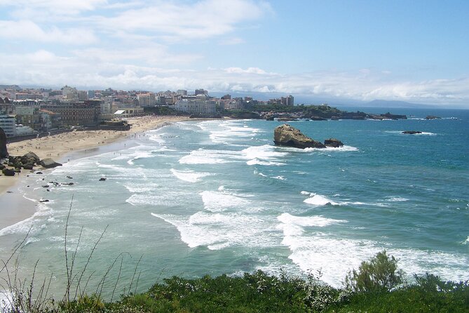 Basque visit in Biarritz - Starting above the city at Phare de Biarritz