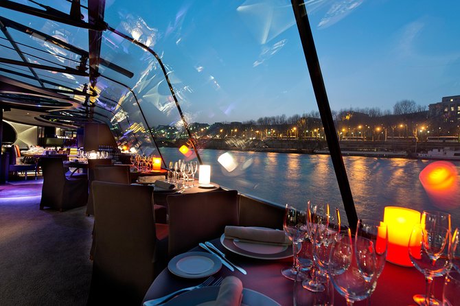 Bateaux Parisiens Seine River Gourmet Dinner & Sightseeing Cruise - Open-air views and practical photo advice