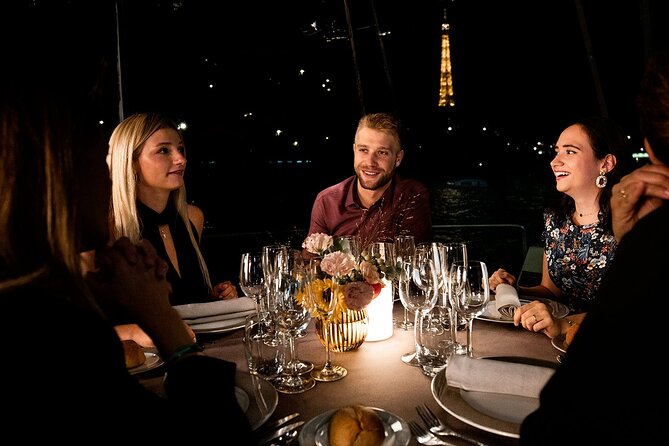 Bateaux Parisiens Seine River Gourmet Dinner & Sightseeing Cruise - Choosing between the 3-course and 4-course services