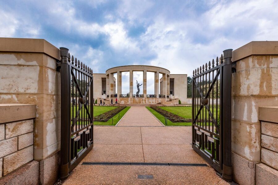 Bayeux: 2-hour tour of the D-Day beaches, by vintage sidecar - Normandy American Cemetery: the tour’s emotional center