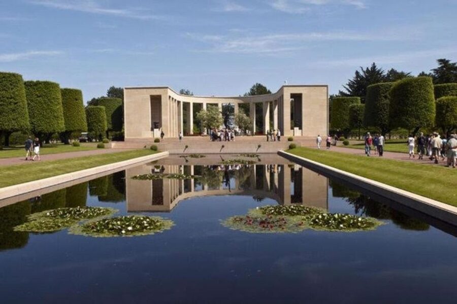 Bayeux: Normandy D-Day Landing Beaches Full-Day Guided Tour - Sainte-Mère-Église and the airborne story