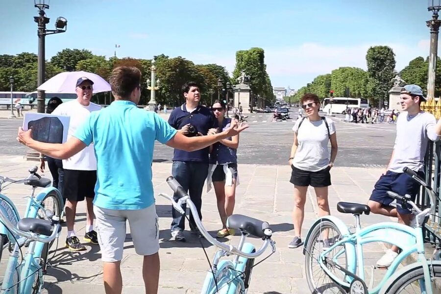 Best of Paris Bike Tour - Bikes, pace, weather, and road safety