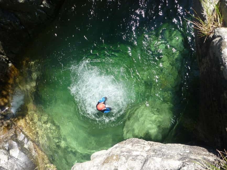 Bocognano: Corsica Richiusa Canyon Tour - Why Richiusa Canyon makes a good first canyoning trip
