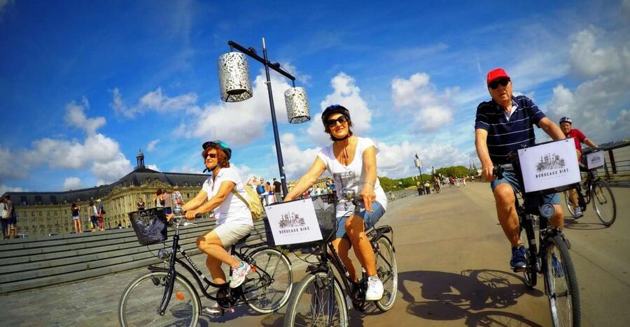 Bordeaux: Essentials 3-Hour Bike Ride - Key points at a glance