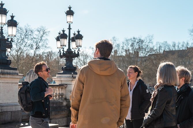 Bordeaux Food and Wine Tour : Authentic Artisanal Flavors - Saint Pierre Church and the pilgrimage route