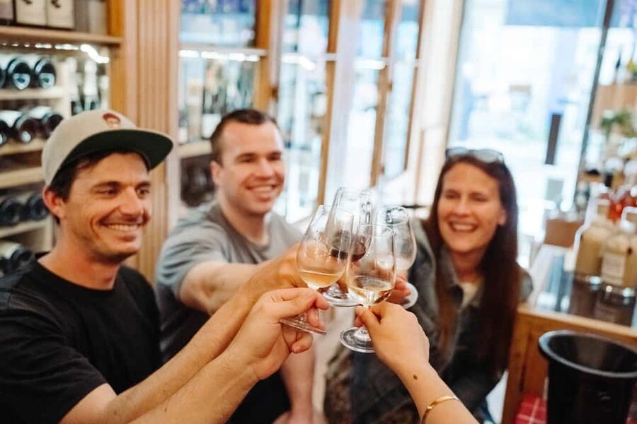 Bordeaux: Guided Food and Wine Tour with Tastings - Why food is a smart way to meet Bordeaux