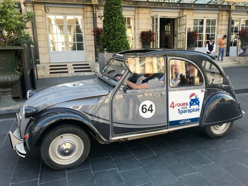 Bordeaux: Private Tour in a Citroën 2CV - From Allées de Tourny to the Grand Théâtre