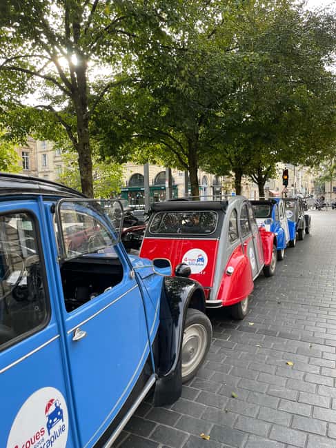 Bordeaux: Private Tour in a Citroën 2CV - Chartrons, Bacalan, and the Cité du Vin