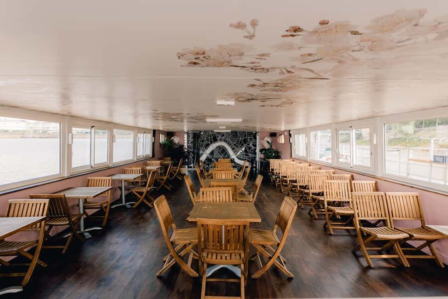 Bordeaux: River Garonne Cruise with Glass of Wine and Canelé - Is $22 good value in Bordeaux?