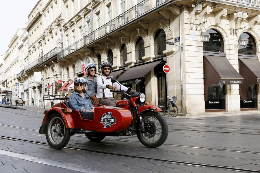 Bordeaux: Sightseeing by Side Car - Key points at a glance