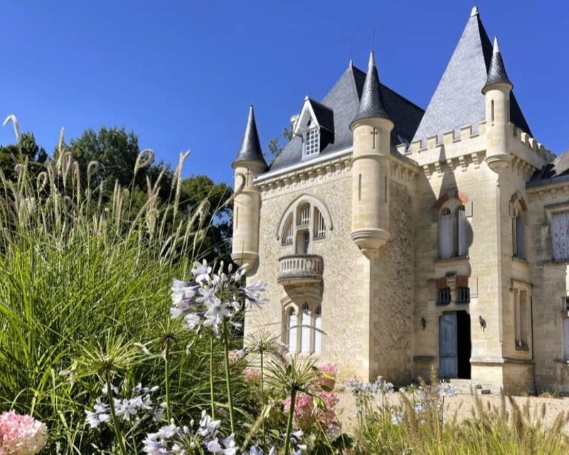 Bordeaux: St-Emilion Vineyards e-Bike Tour with Wine & Lunch - St-Emilion village after the vineyards