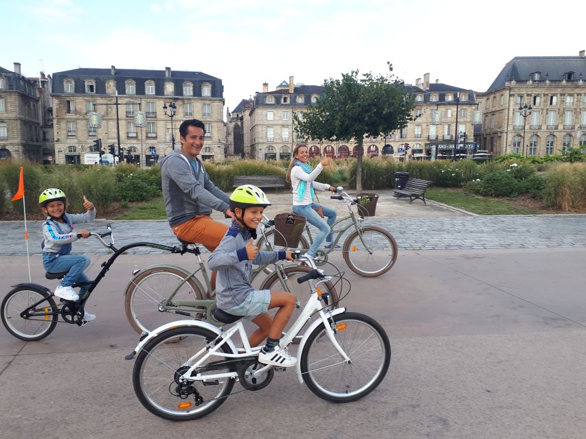 Bordeaux: Top Landmarks & Historic Bike Tour - Jardin Public and a Bordeaux pastry break