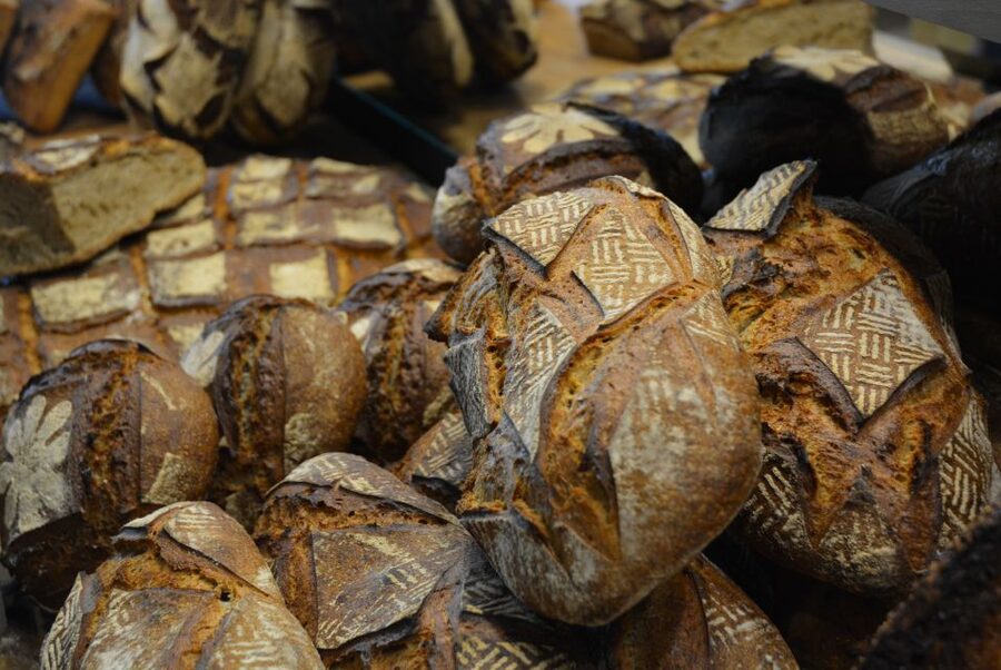 Bordeaux: Walking Tour of the City's Best Bakeries - Key points at a glance