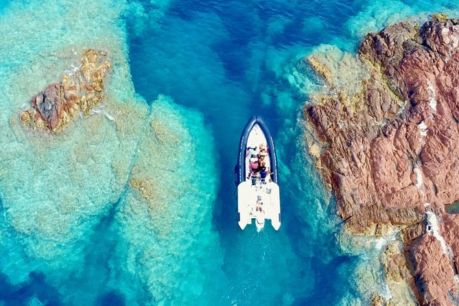 Calanques and red rocks - Departure Saint Raphaël - The Esterel coast from the water