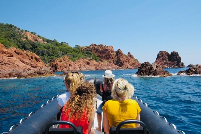 Calanques and red rocks - Departure Saint Raphaël - The return ride adds real speed