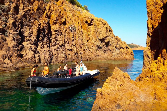 Calanques de l'Estérel - Departure from AGAY - Who will enjoy this boat outing?
