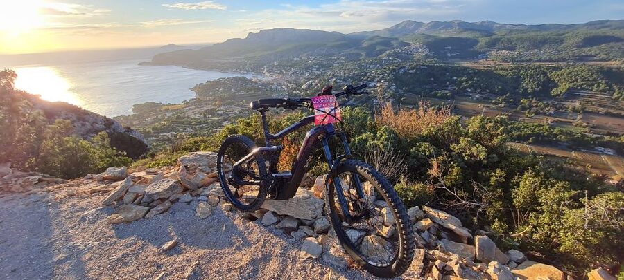 Calanques National Park: E-Mountain Bike with Virtual Guide - Starting near the swimming pool in Cassis