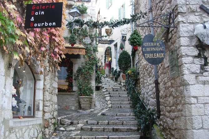 Cannes, Antibes & St Paul de Vence Half Day Private Tour - Timing, value, and the right group size