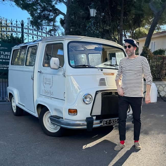 Cannes: City Tour in a Vintage Bus - Palais des Festivals: the red-carpet introduction