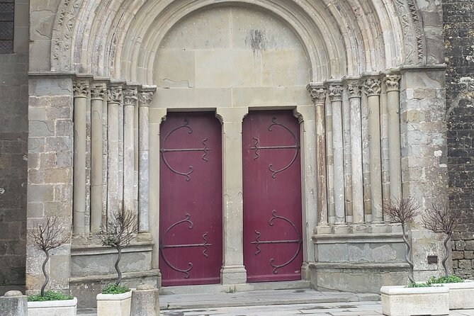 Carcassonne 's Medieval Walls: A Self-Guided Tour - Narbonne Gate reveals how the fortress controlled entry