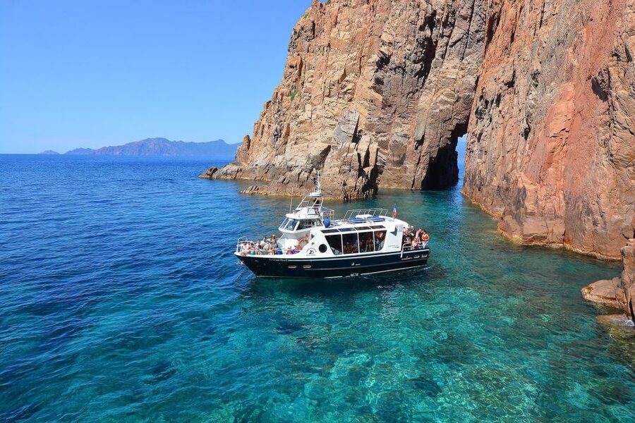 Cargèse: Scandola and Piana Boat Tour with Stop at Girolata - Crossing the Gulf of Porto into Scandola