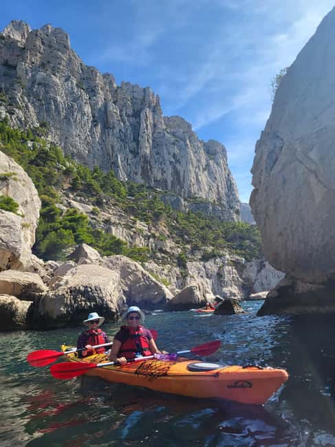 Cassis: Calanques National Park Sea Kayaking Tour - The physical side: carrying the kayak and paddling