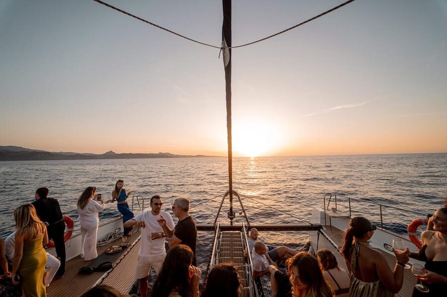 Catamaran half-day excursion - Who should book Bella Vita?