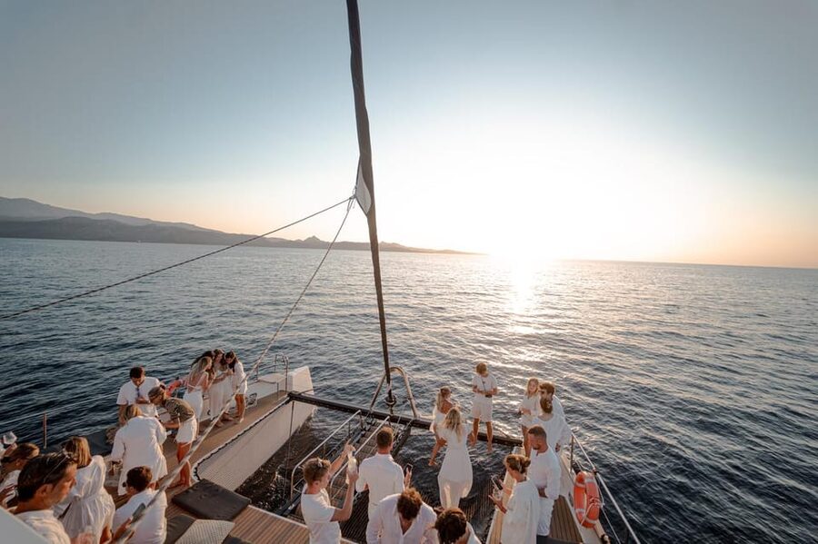 Catamaran half-day excursion - What the strongest praise tells you