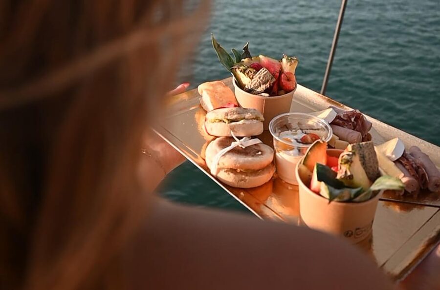 Catamaran Lucile | Sunday brunch - Is $76 good value?