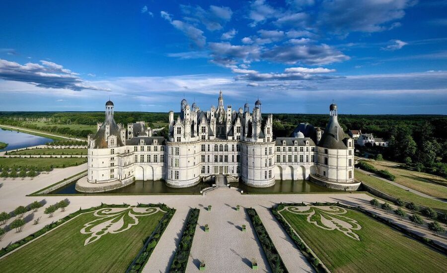 Chambord: Entry Ticket to the Castle - Why Chambord feels unlike other Loire castles