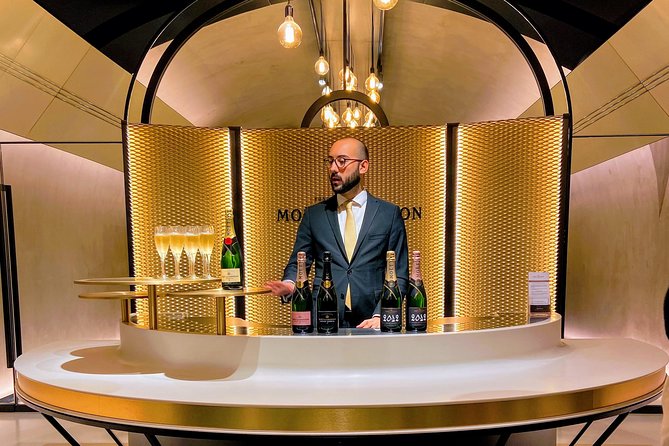 Champagne Day Trip from Paris with 8 Tastings & Lunch - From Paris to Reims, with croissants on the way
