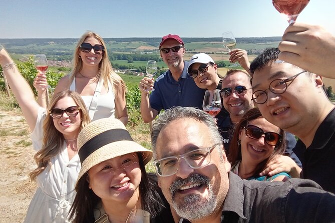 Champagne Day Trip from Paris with 8 Tastings & Lunch - Why the small group matters in the van
