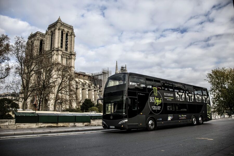 Champs Elysées Bus Toqué Lunch w/ a Glass of Champagne - A Paris lunch with a moving view