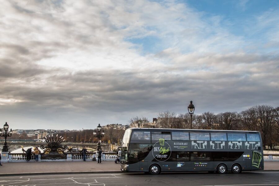 Champs Elysées Bus Toqué Lunch w/ a Glass of Champagne - Practical timing and cancellation advice
