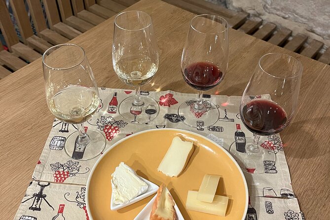 Cheese and Wine Pairing 1-Hour Session in Dijon - Four Burgundy pairings that teach more than a glass of wine alone